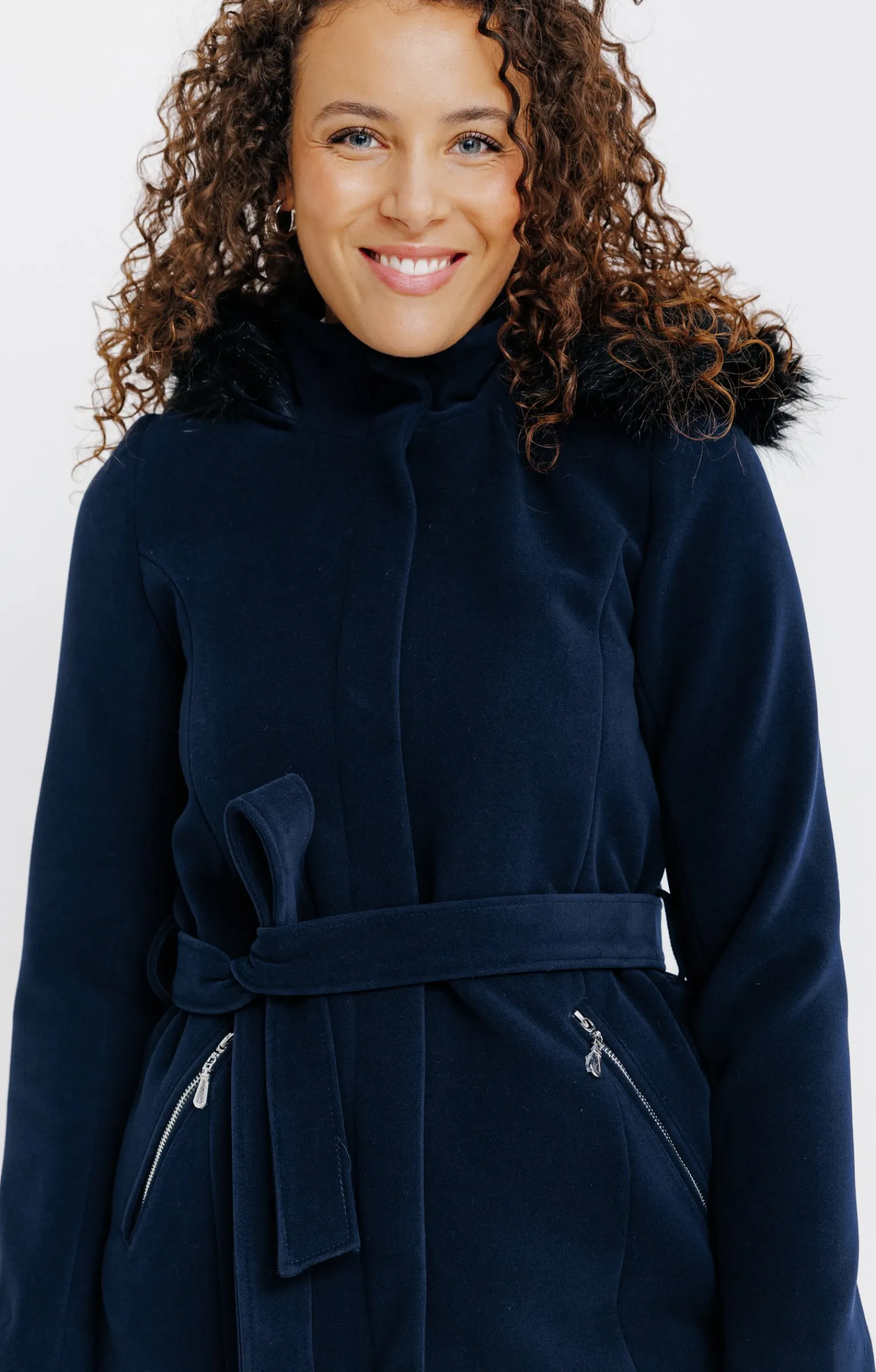 Manteaux<Armand Thiery LONG MANTEAU CEINTURE CAPUCHE FOURRURE - Marine