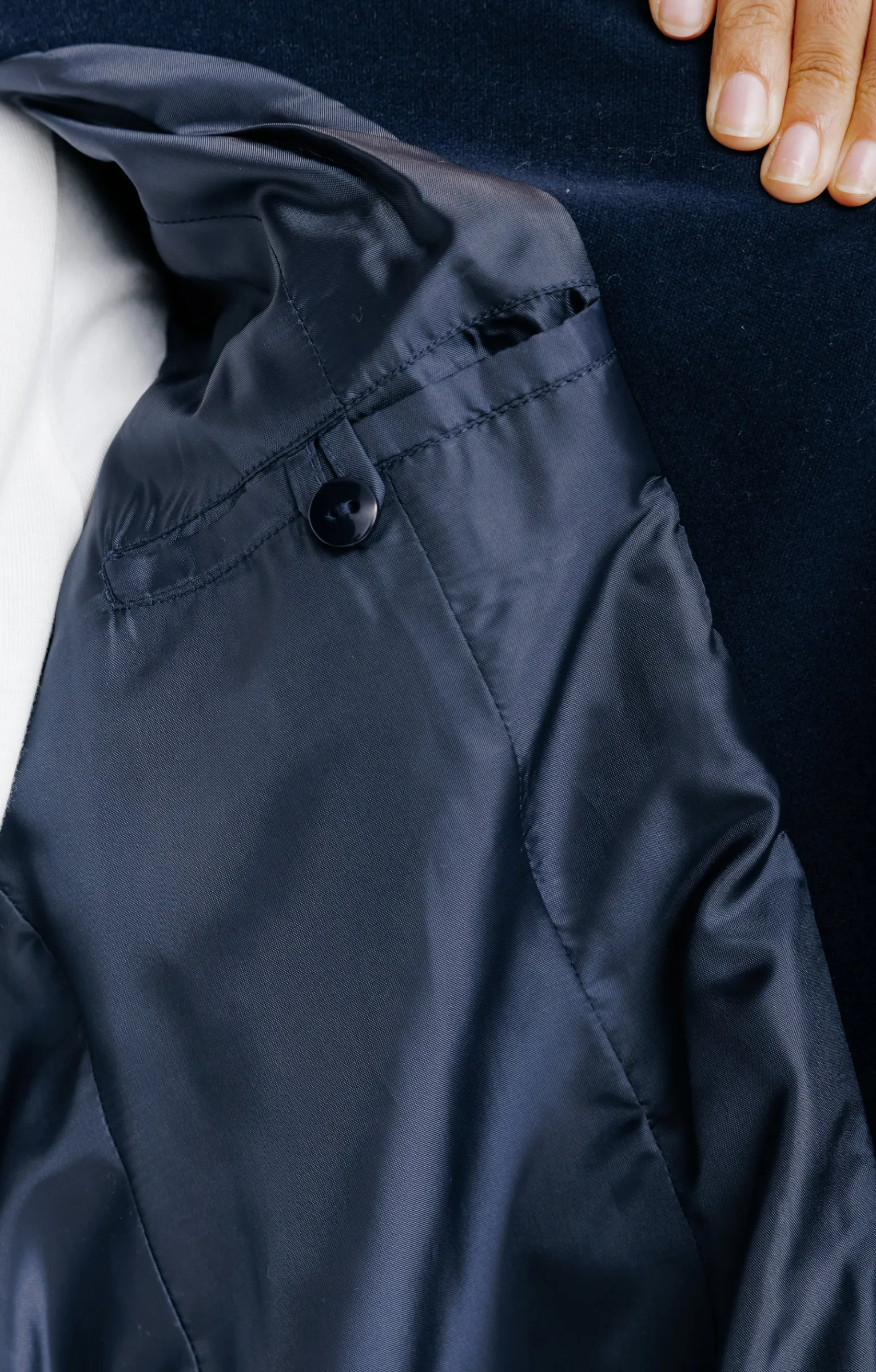 Manteaux<Armand Thiery LONG MANTEAU CEINTURE CAPUCHE FOURRURE - Marine