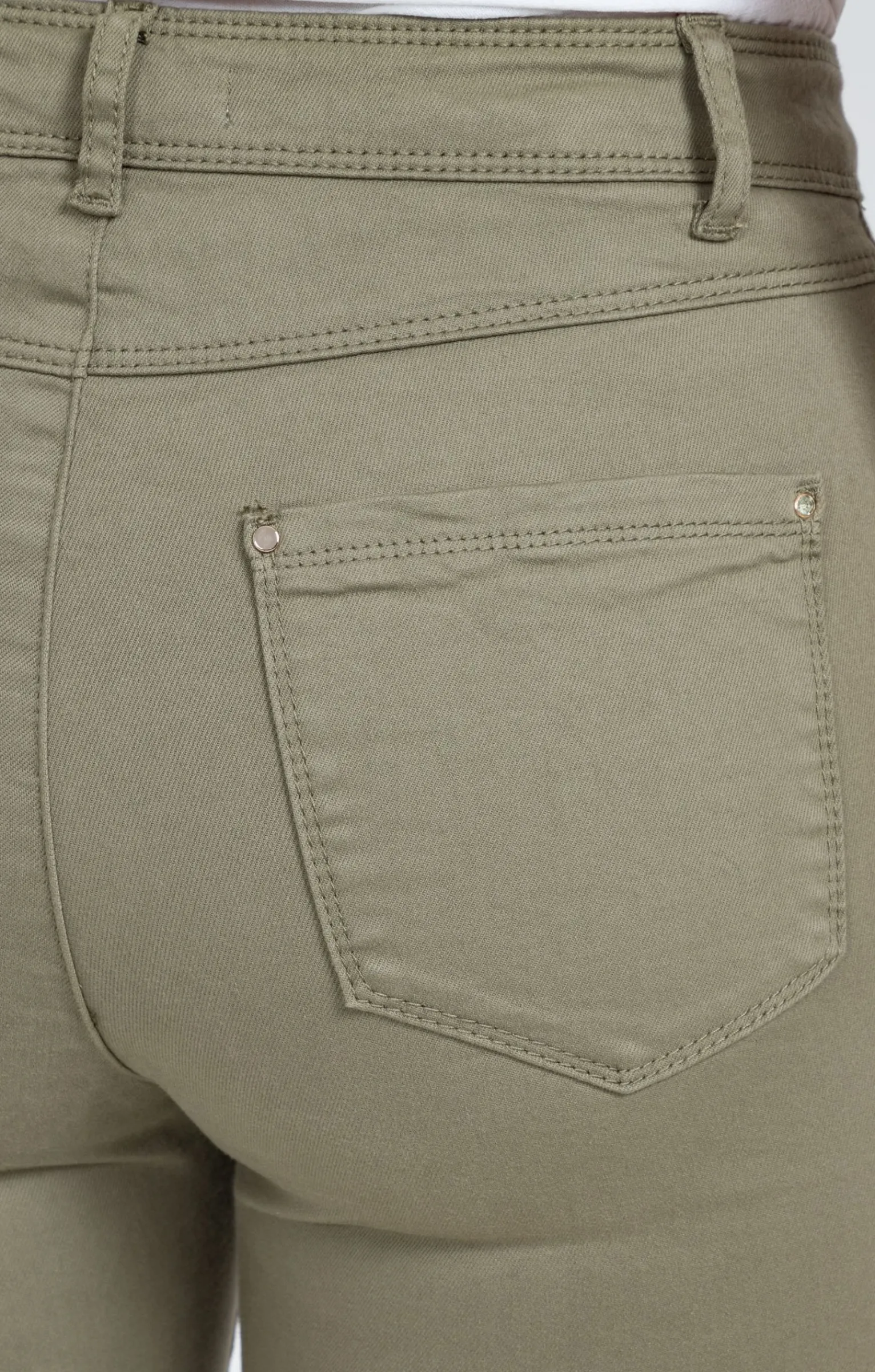 Pantalons<Armand Thiery Pantalon 7/8 coton stretch détail bijou - Kakiclair