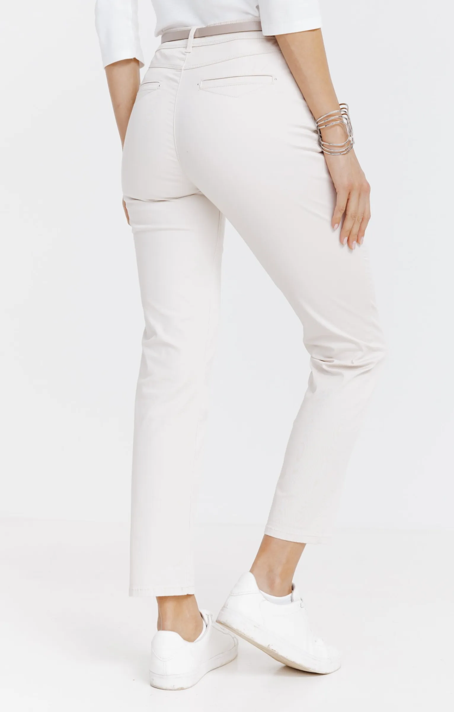 Pantalons<Armand Thiery Pantalon 7/8 forme chino avec ceinture - Beige