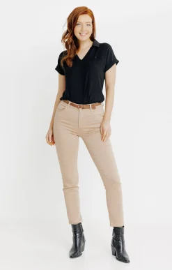 Pantalons<Armand Thiery Pantalon détail clous et ceinture - Camel