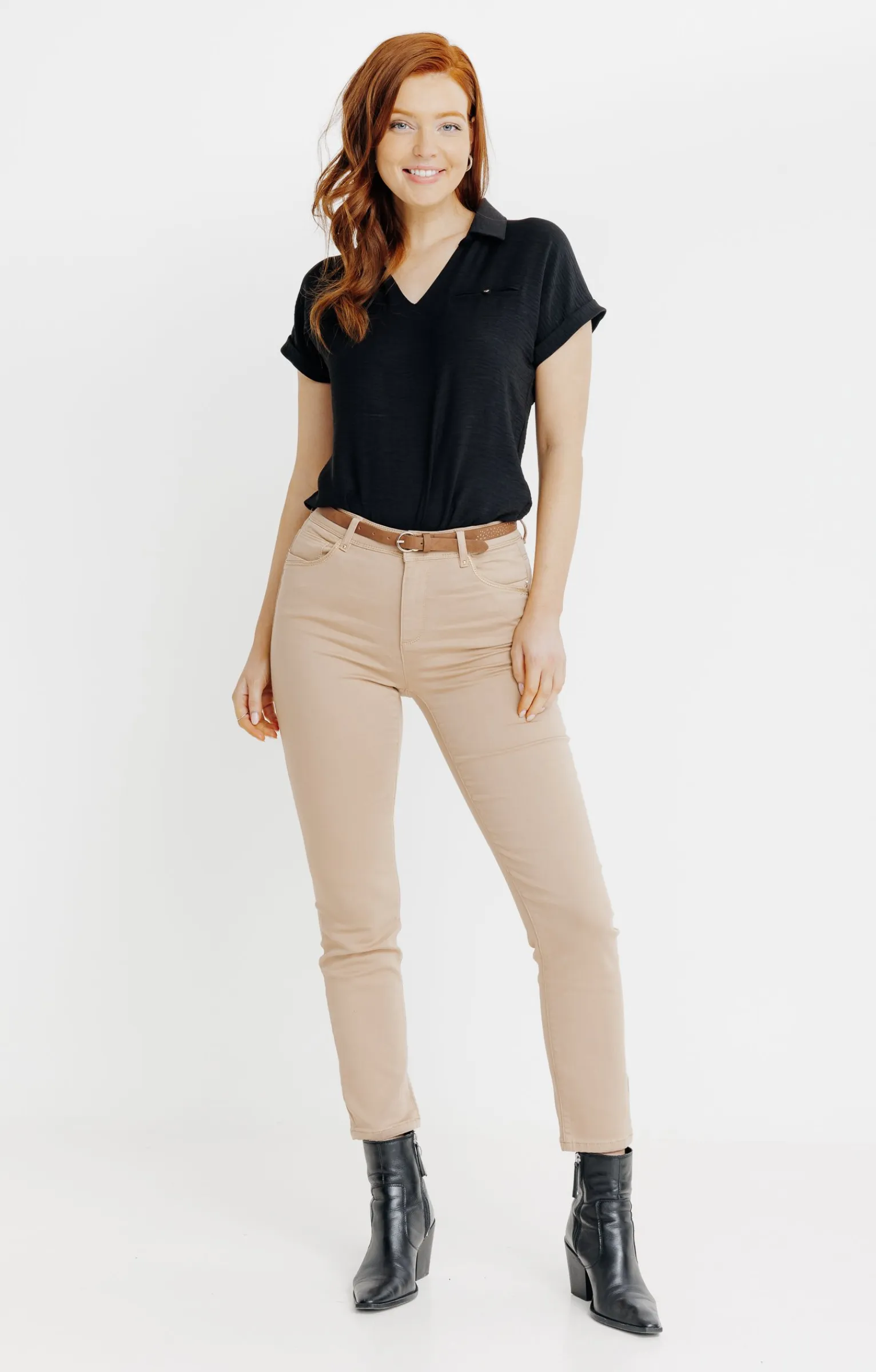 Pantalons<Armand Thiery Pantalon détail clous et ceinture - Camel