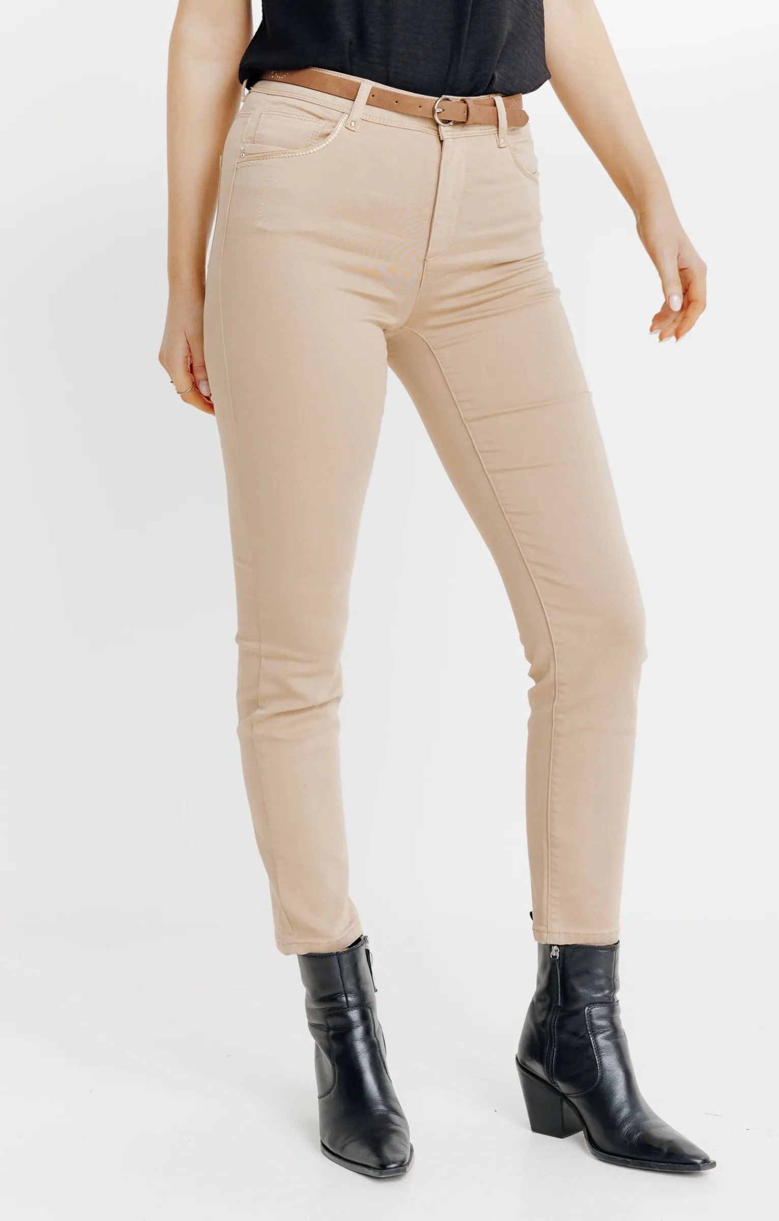 Pantalons<Armand Thiery Pantalon détail clous et ceinture - Camel