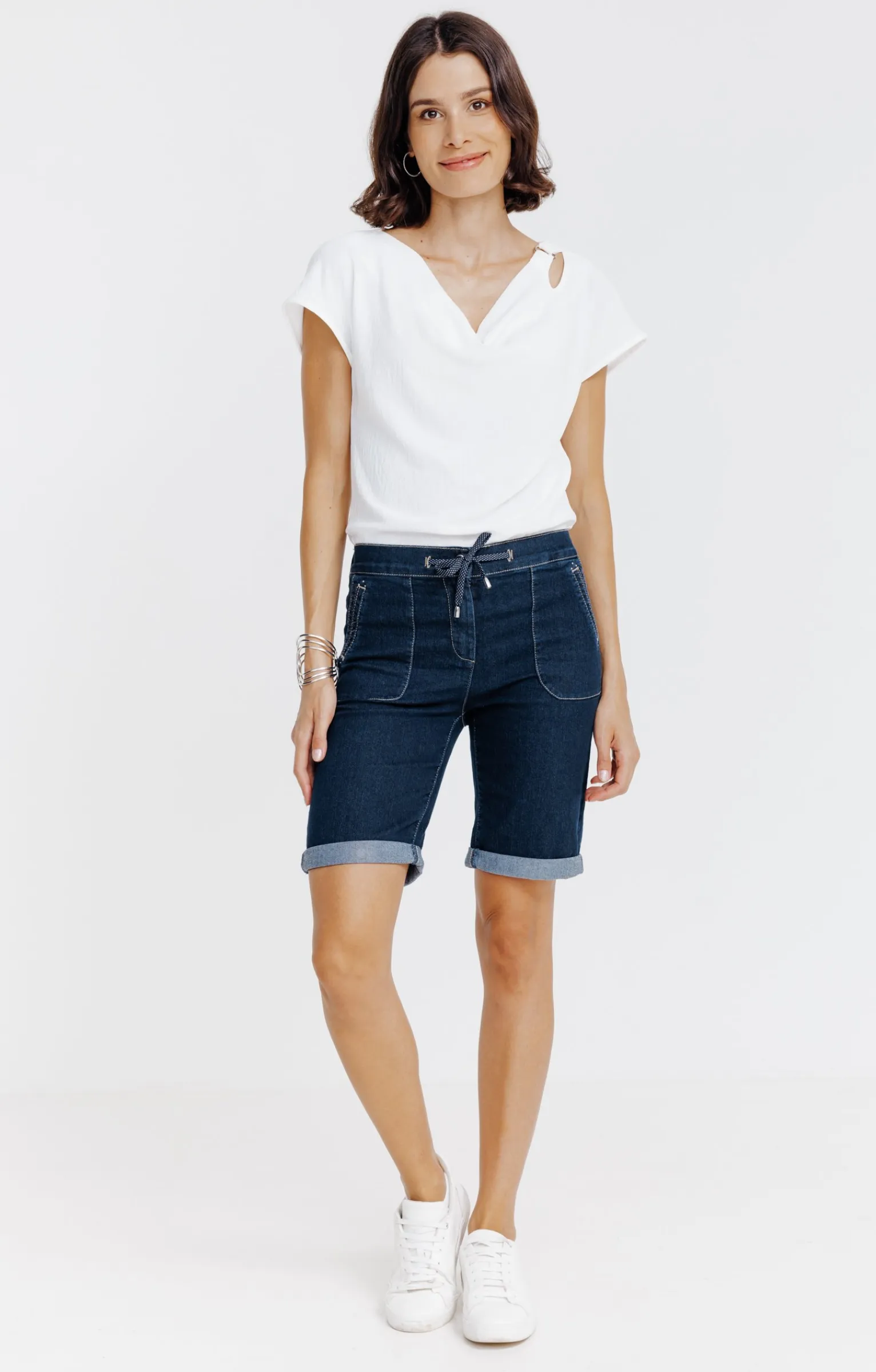 Pantalons<Armand Thiery Short coupe jogging en denim brut - Bleu