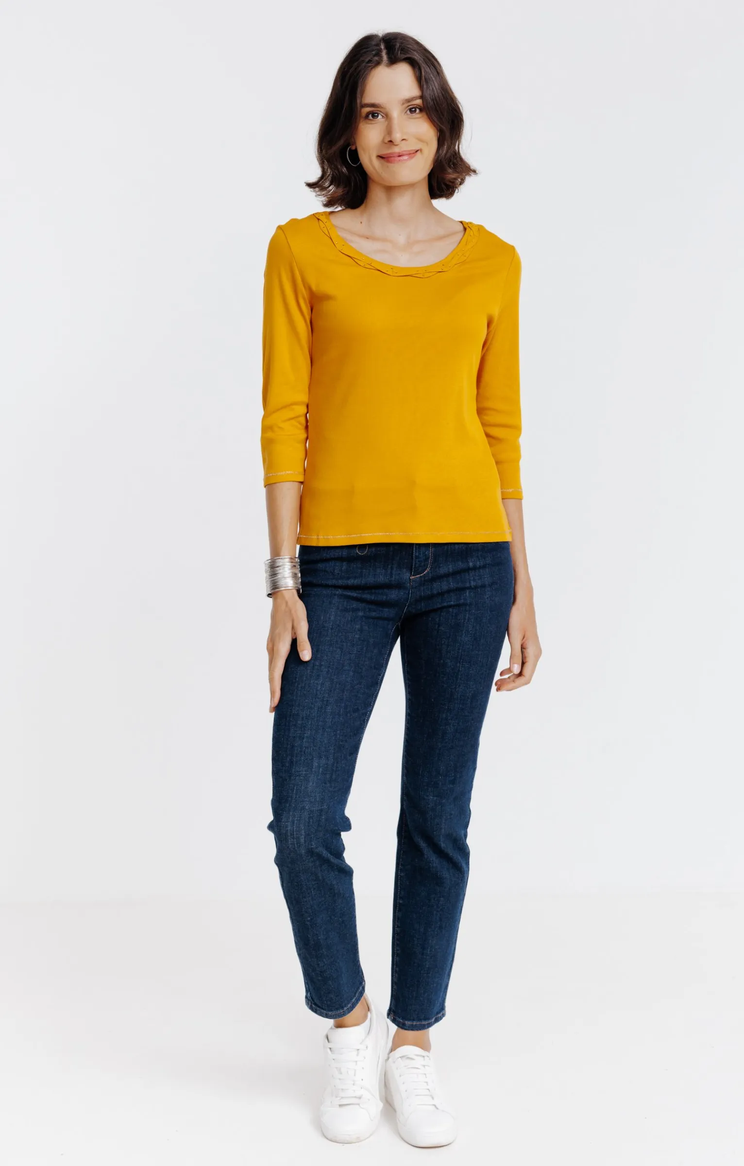 Tee-shirts<Armand Thiery Tee-shirt uni col rond - Ocre