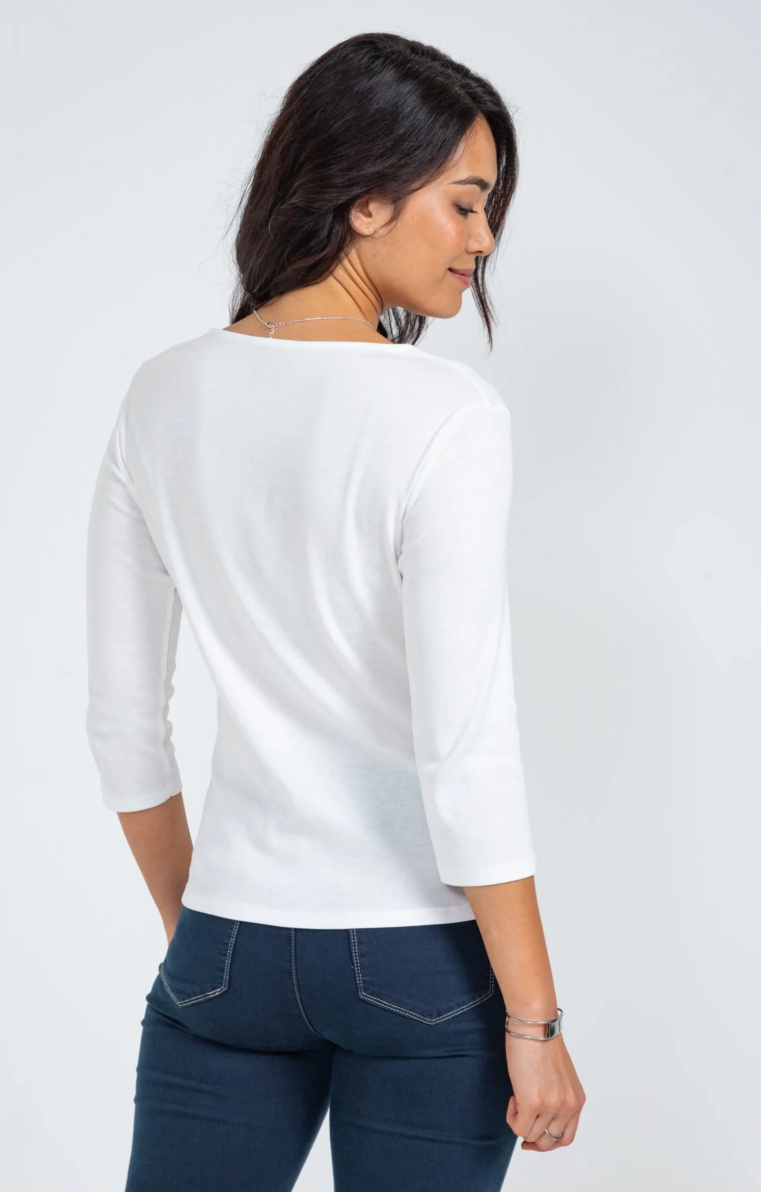 Tee-shirts<Armand Thiery Tee-shirt uni col V festons - Écru